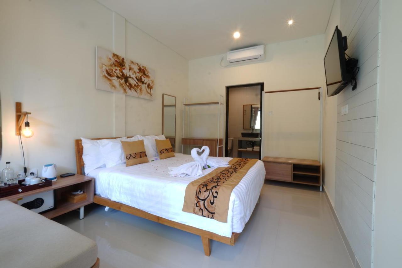 Hotel And Villa B52 ギリ・アイル エクステリア 写真