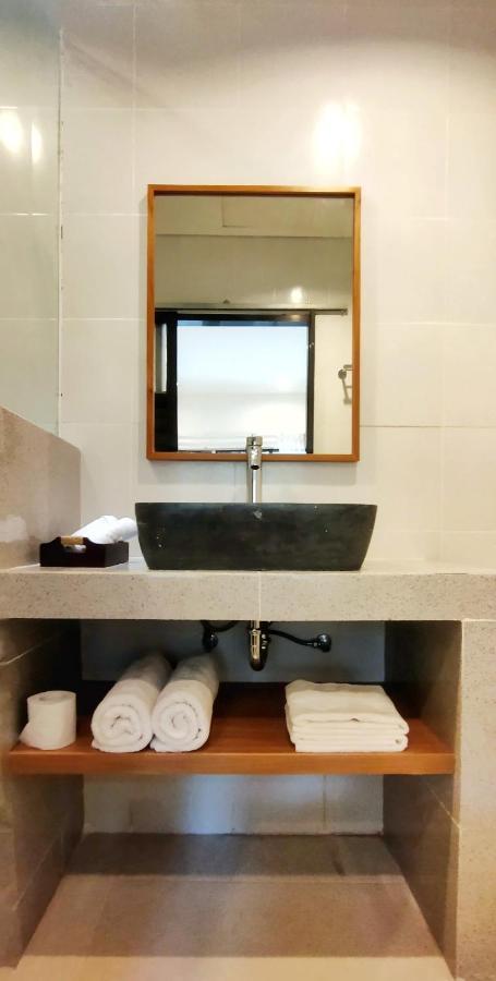 Hotel And Villa B52 ギリ・アイル エクステリア 写真