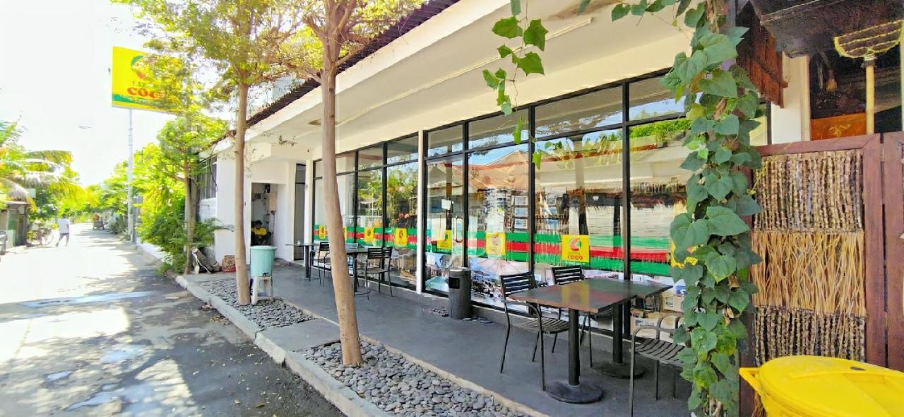 Hotel And Villa B52 ギリ・アイル エクステリア 写真